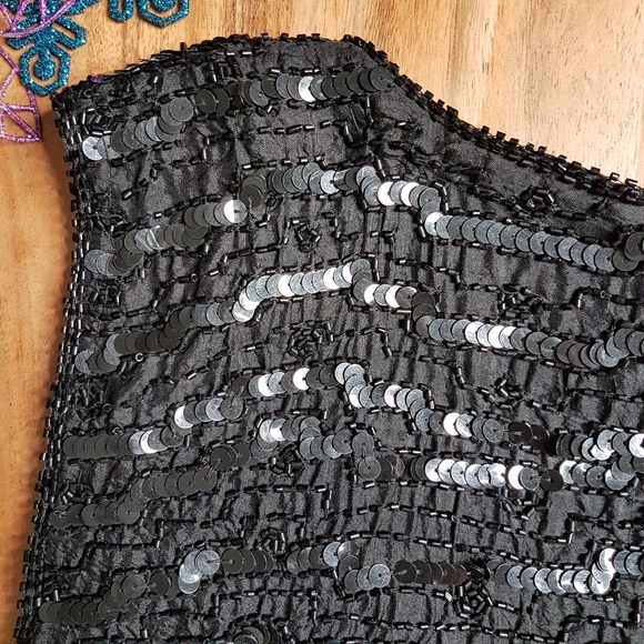 🌏 Vintage 100% Silk Sequined Vest • Sz M - Picture 8 of 16